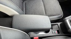 Renault Captur 1.0 TCE 90 Techno 5dr Petrol Hatchback